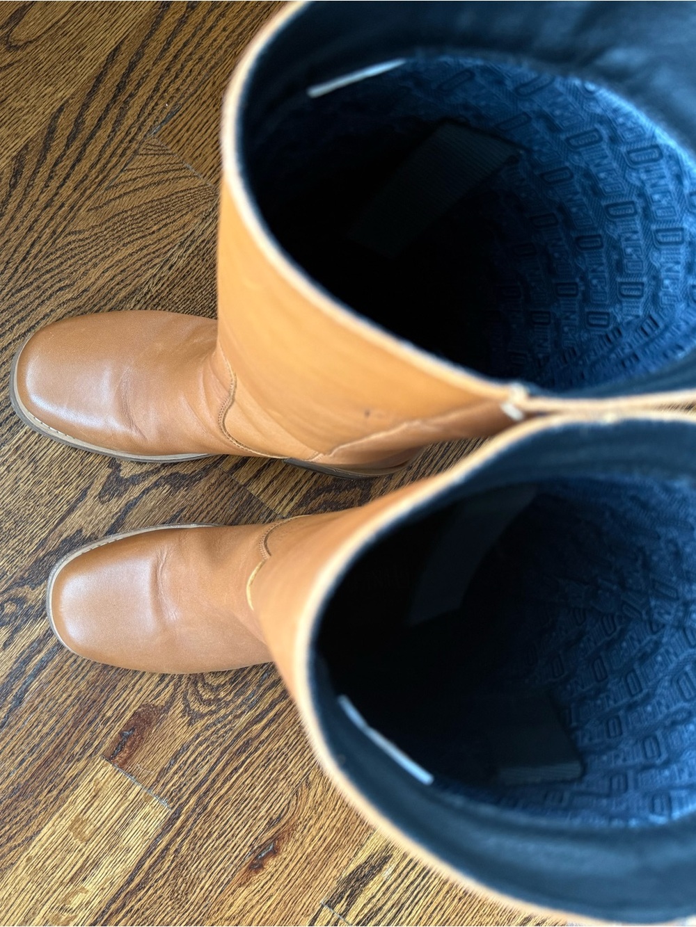 Brown Dingo Women’s Vagabond Campus Boots size 7.5 - Picture 3 of 5